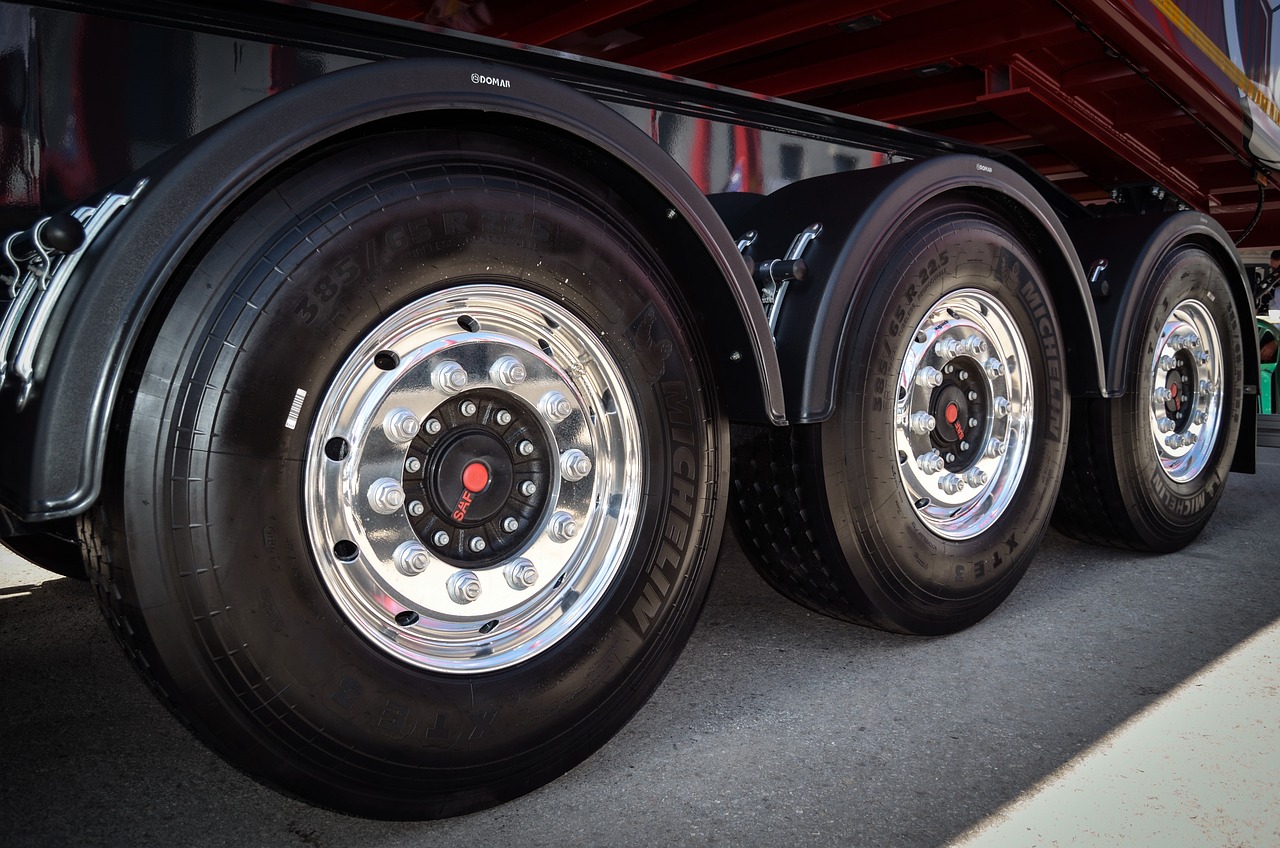 Tires on a heavy vehicle